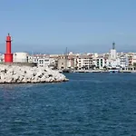 Port Eugeni Apartman